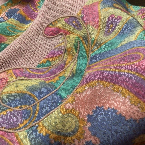 Vintage Anthony Sicari sweater and skirt set. Size 12. Made in USA - Picture 6 of 10